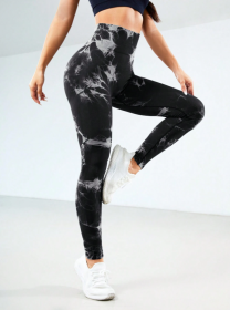 2024  New high-quality high-elastic tie-dye sports fitness trousers women's jacquard yoga trousers high-waisted peach buttocks trousers seamless outer (Color: Black and white, size: M)